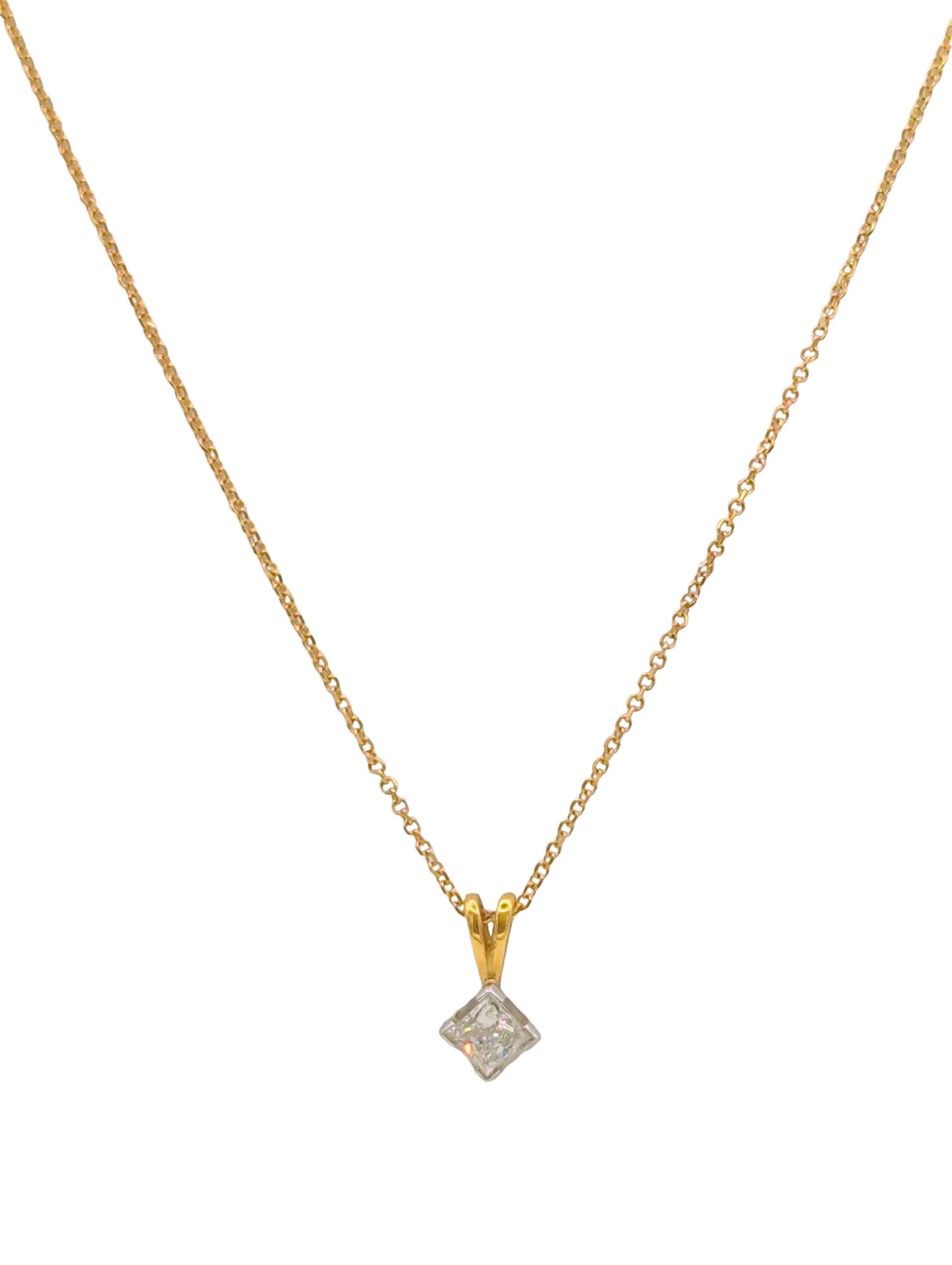 18ct Yellow Gold Princess Cut Diamond Solitaire Pendant and Chain