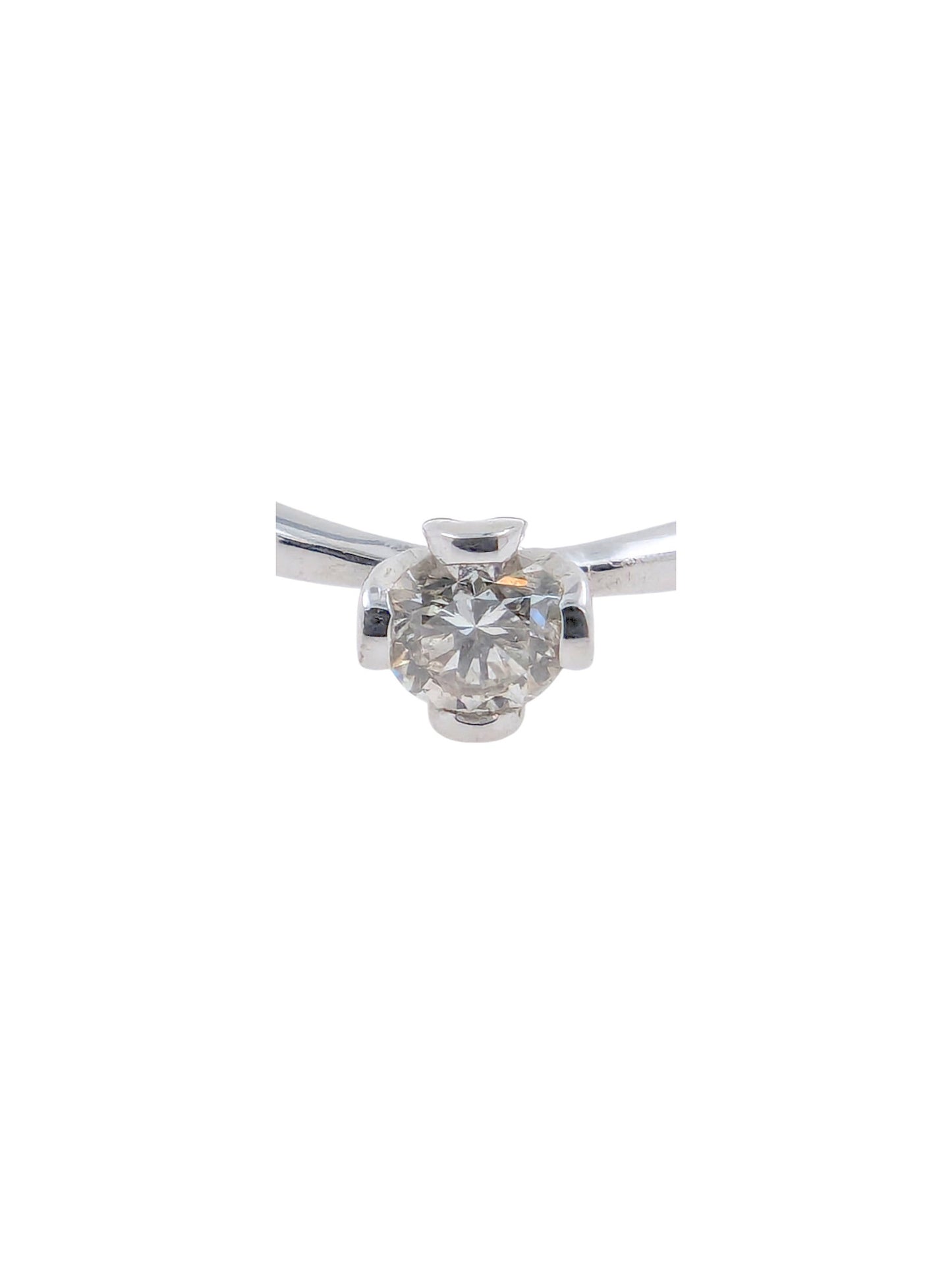 18ct White Gold Single Stone Ring